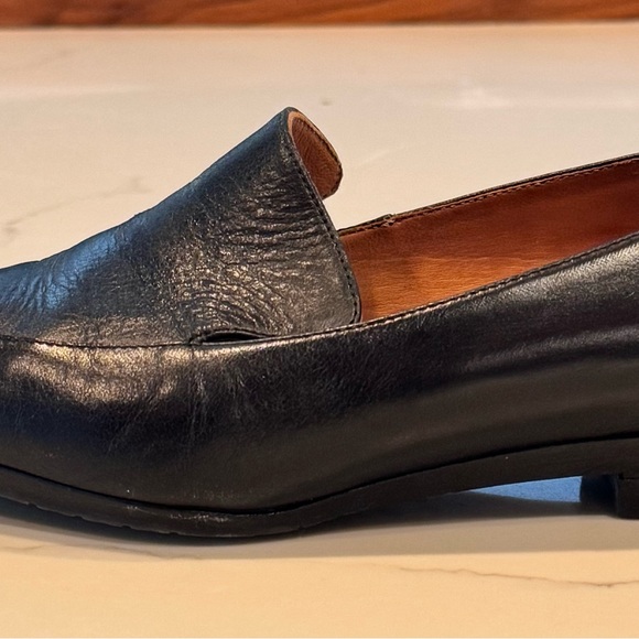 Black Leather women’s, Fluevog Loafers - Picture 5 of 5